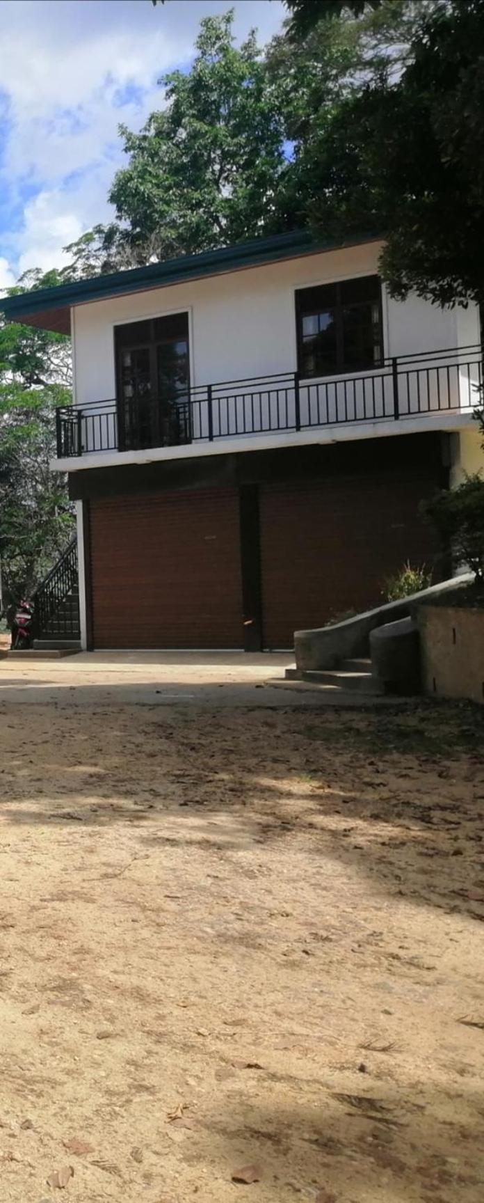 Ella Paradise Passara Luaran gambar
